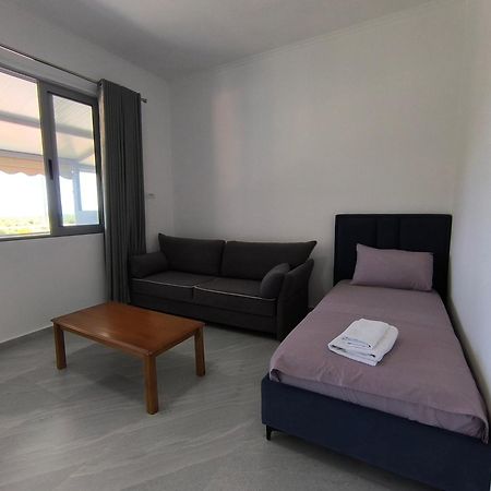 Kaful Apartments Qeparo Exterior photo