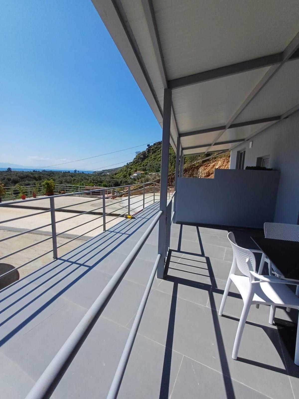 Kaful Apartments Qeparo Exterior photo